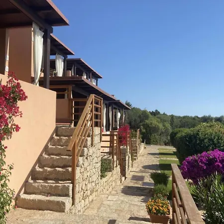 公寓 In Di Arzachena, Sardinia 坎尼吉翁